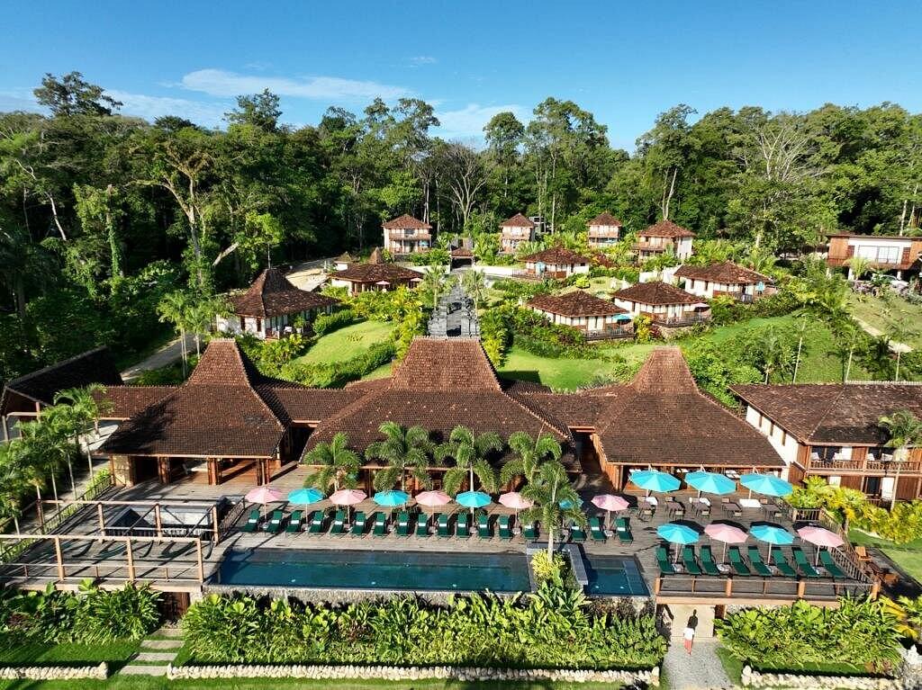 La Coralina Island House Luxury Resort Drone