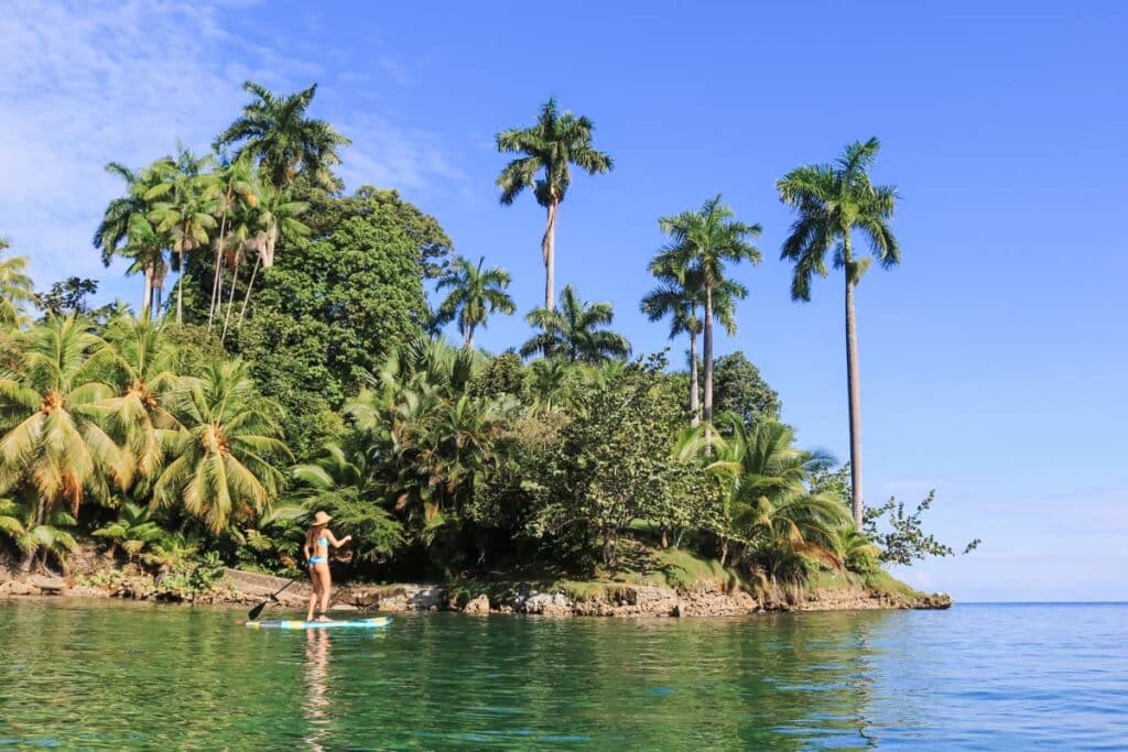 A quick 20 minute paddle will bring to Hospital Point, a snorkeling and scuba diving spot with a hidden beach and abundant marine life.